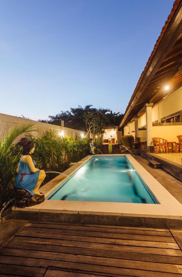 Ayu Guest House 2 Canggu Екстериор снимка